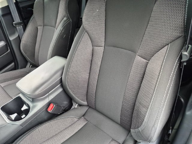 Used 2025 Subaru Outback Premium AWD/4WD image 14