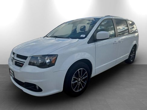 Used 2019 Dodge Grand Caravan GT image 12