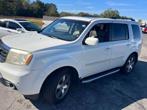 Used 2013 Honda Pilot Touring image 18