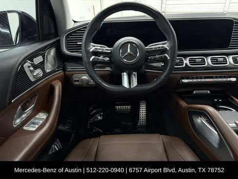 Used 2024 Mercedes-Benz GLS 450 4MATIC image 22