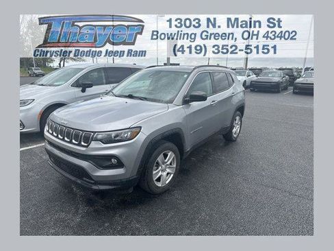 Certified 2022 Jeep Compass Latitude AWD/4WD image 1