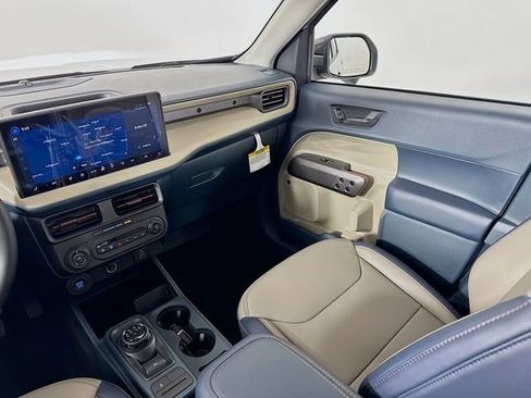 New 2026 Ford Maverick Lariat image 24