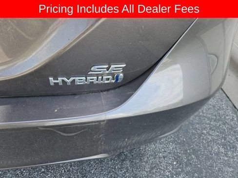 Used 2024 Toyota Camry SE w/ Audio Upgrade Package FWD image 7