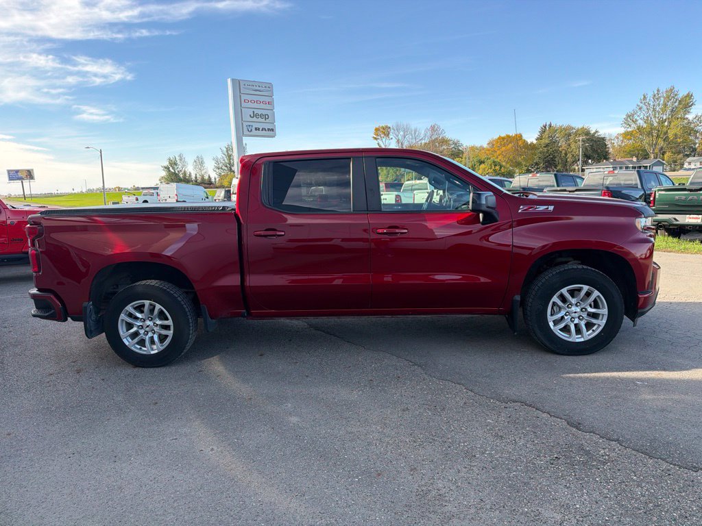 Used 2021 Chevrolet Silverado 1500 RST AWD/4WD image 4
