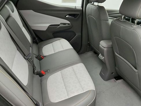 Used 2023 Chevrolet Bolt EUV Premier image 23