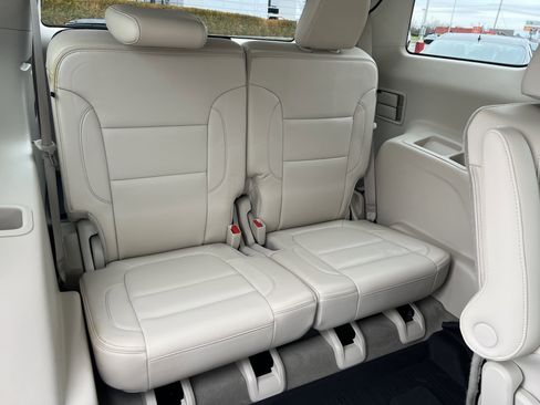 Used 2020 GMC Acadia Denali image 17