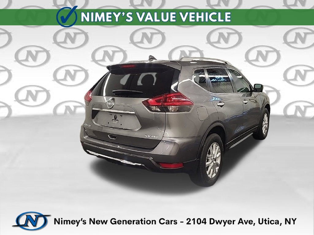 Used 2018 Nissan Rogue SV AWD/4WD image 2