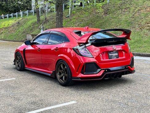 Used 2019 Honda Civic Type R image 23