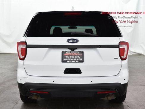 Used 2016 Ford Explorer 4WD Police Interceptor image 6