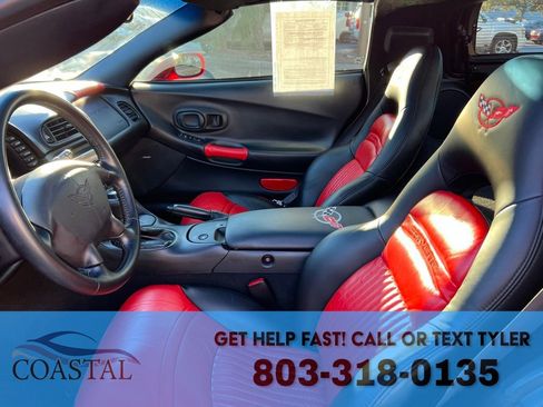 Used 2004 Chevrolet Corvette Coupe w/ Preferred Equipment Group image 10