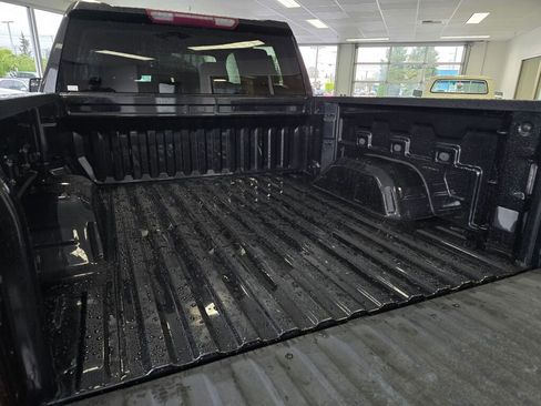 Used 2020 GMC Sierra 1500 Elevation w/ Elevation Value Package AWD/4WD image 16