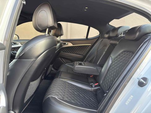 Used 2019 Genesis G70 3.3T Advanced w/ Sport Package RWD image 92