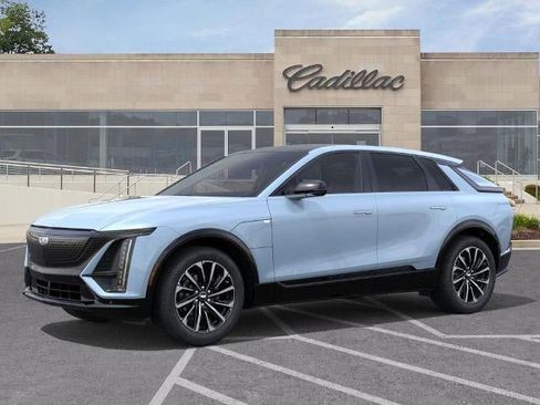 New 2026 Cadillac Lyriq Sport RWD image 2