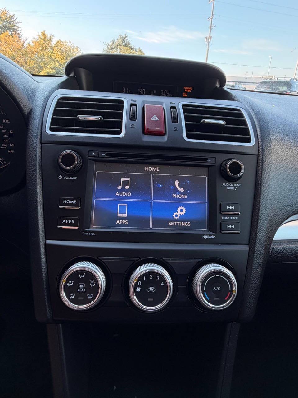 Used 2015 Subaru Impreza 2.0i AWD/4WD image 18