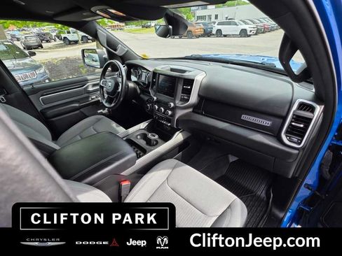 Used 2022 RAM 1500 Big Horn AWD/4WD image 16