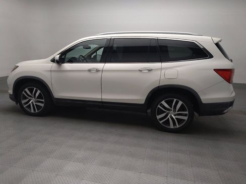 Used 2016 Honda Pilot Touring image 3