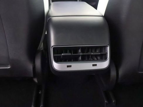 Used 2019 Tesla Model 3 Performance image 49
