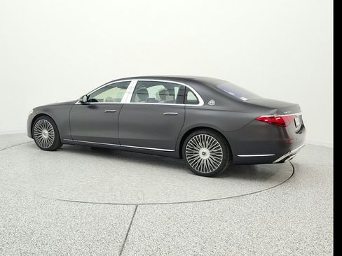 New 2026 Mercedes-Benz Maybach S 580 4MATIC image 7