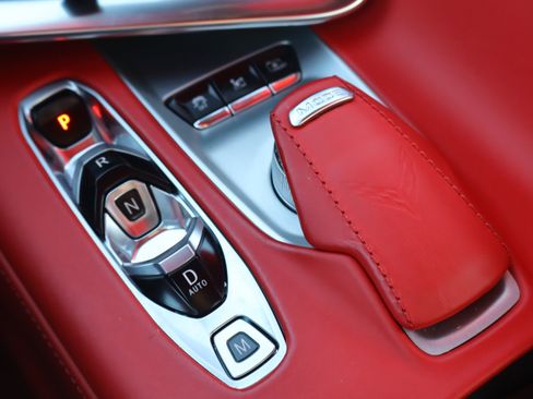 Used 2023 Chevrolet Corvette Stingray Premium Cpe w/ Z51 Performance Package image 26