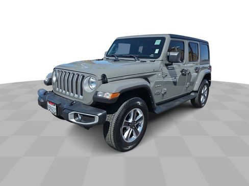 Used 2022 Jeep Wrangler Unlimited Sahara AWD/4WD image 4