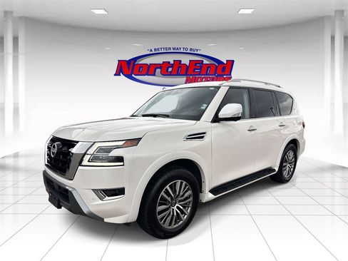 Used 2024 Nissan Armada SL w/ Captain's Chairs Package image 7