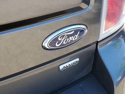 Used 2016 Ford Flex SEL w/ Equipment Group 202A AWD/4WD image 6