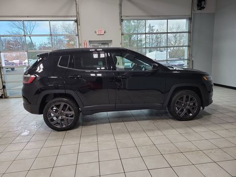 New 2026 Jeep Compass Limited AWD/4WD image 7