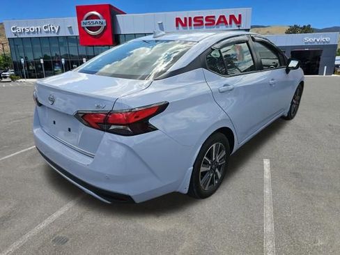 Used 2023 Nissan Versa SV w/ Electronics Package FWD image 8