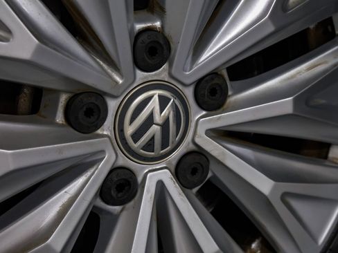 Used 2019 Volkswagen Jetta S w/ Driver Assistance Package image 51