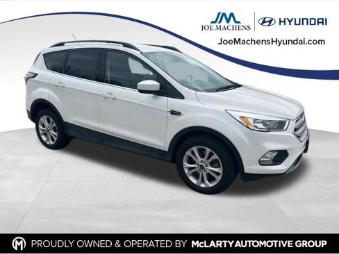 Used 2018 Ford Escape SE AWD/4WD image 3