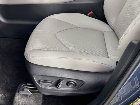 New 2026 Toyota Grand Highlander AWD image 23