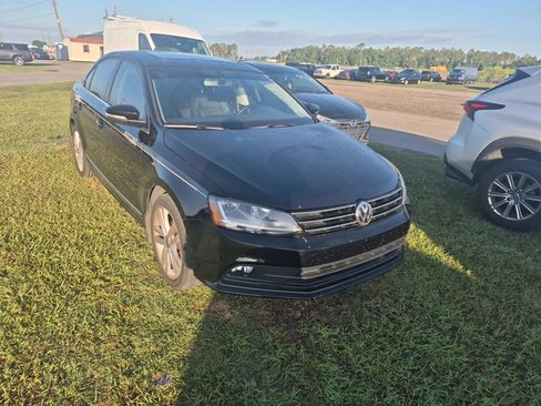 Used 2017 Volkswagen Jetta SEL FWD image 6
