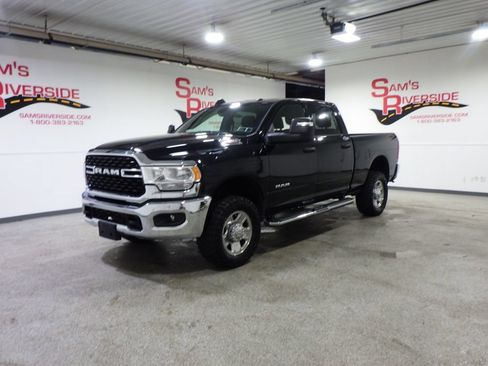 Used 2024 RAM 2500 Big Horn w/ Bed Utility Group AWD/4WD image 1