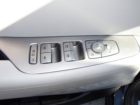 Used 2021 Hyundai Palisade SEL w/ Convenience Package image 17