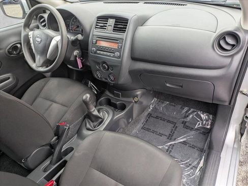 Used 2017 Nissan Versa S image 19