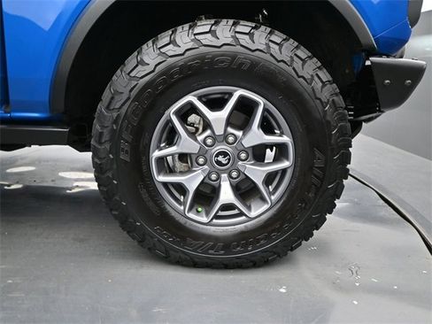 Used 2021 Ford Bronco Badlands image 18