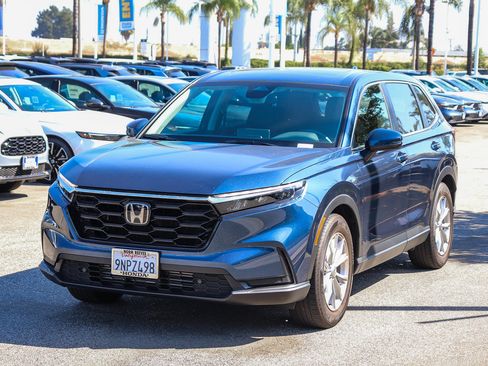 Used 2025 Honda CR-V EX-L image 3
