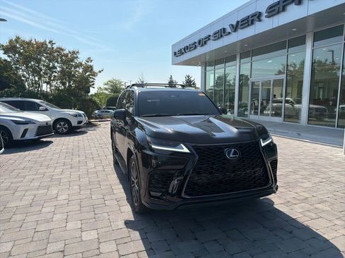 Used 2025 Lexus LX 600 F Sport w/ Accessory Package (2T) AWD/4WD image 2