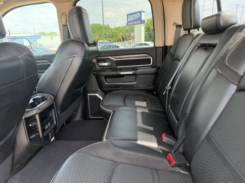 Used 2019 RAM 2500 Laramie w/ Cold Weather Group AWD/4WD image 43