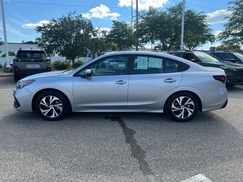 Certified 2025 Subaru Legacy Premium AWD/4WD image 4