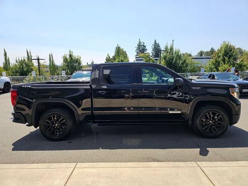 Used 2020 GMC Sierra 1500 Elevation w/ Elevation Value Package AWD/4WD image 6