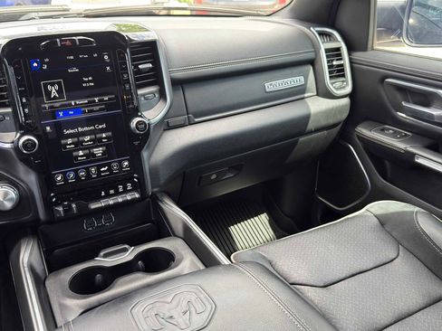 Used 2020 RAM 1500 Laramie w/ Sport Appearance Package AWD/4WD image 24