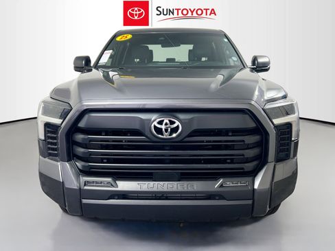 Used 2025 Toyota Tundra SR5 w/ SR5 Convenience Package image 10