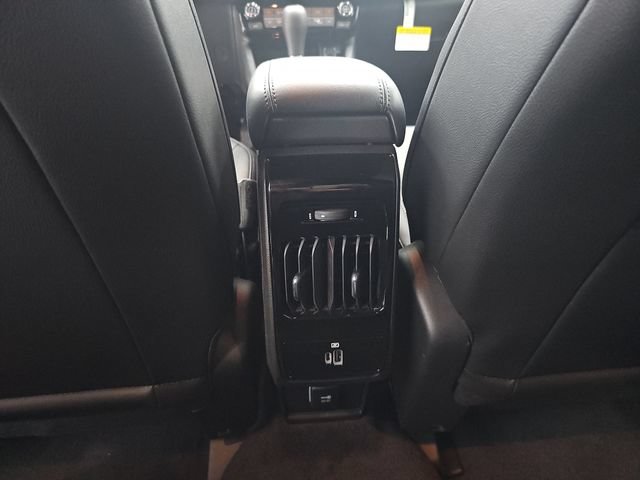 New 2026 Jeep Compass Trailhawk AWD/4WD image 39