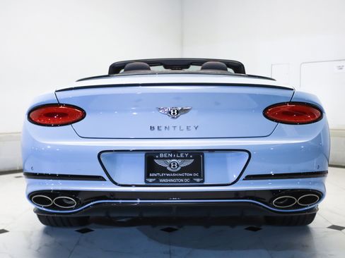Used 2024 Bentley Continental GT Speed image 54