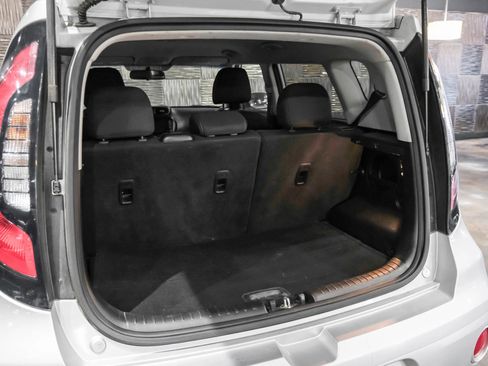 Used 2019 Kia Soul + FWD image 50