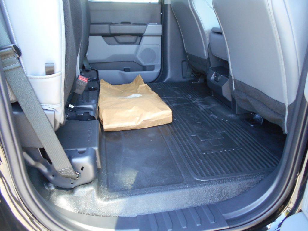 Used 2024 Ford F350 XL w/ XL Chrome Package AWD/4WD image 9