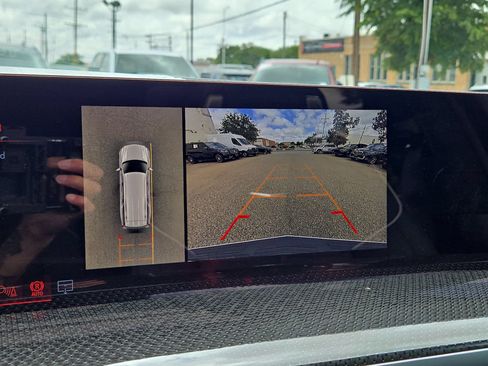 New 2026 Cadillac Escalade ESV V AWD/4WD image 18