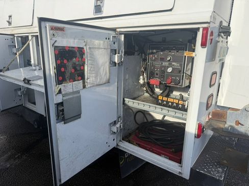 Used 2015 Chevrolet Silverado 3500 W/T image 7