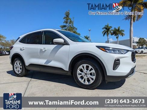 Certified 2023 Ford Escape Active w/ Tech Pack #2 image 1